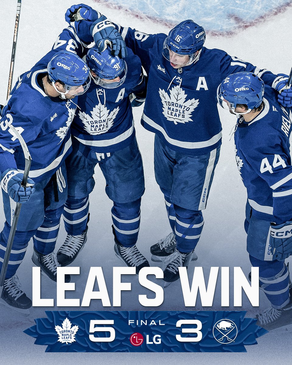 MapleLeafs's tweet photo. LEAFS WWWWWWWWWWWWWWWWWWWIN!

@LGCanada | #LeafsForever https://t.co/ylKg0kCzko