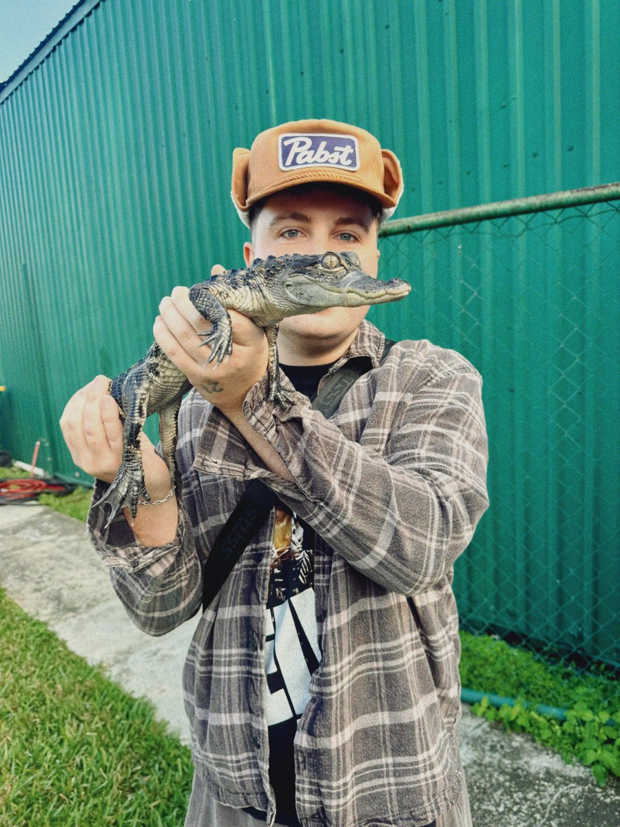 LEWISAANDREW's tweet photo. Everglades type day https://t.co/bl6S7graVY