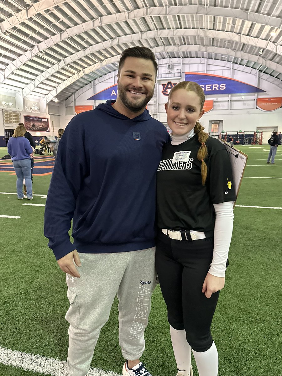 CampbellHicks28's tweet photo. I had a great weekend at the @AuburnSoftball pitching and all-skills camps! @KateMalveaux @CoachMalveaux and @rykerzc are building an excellent program from the ground up …and I got to hit at #TheJane https://t.co/pXWIqNgEhv