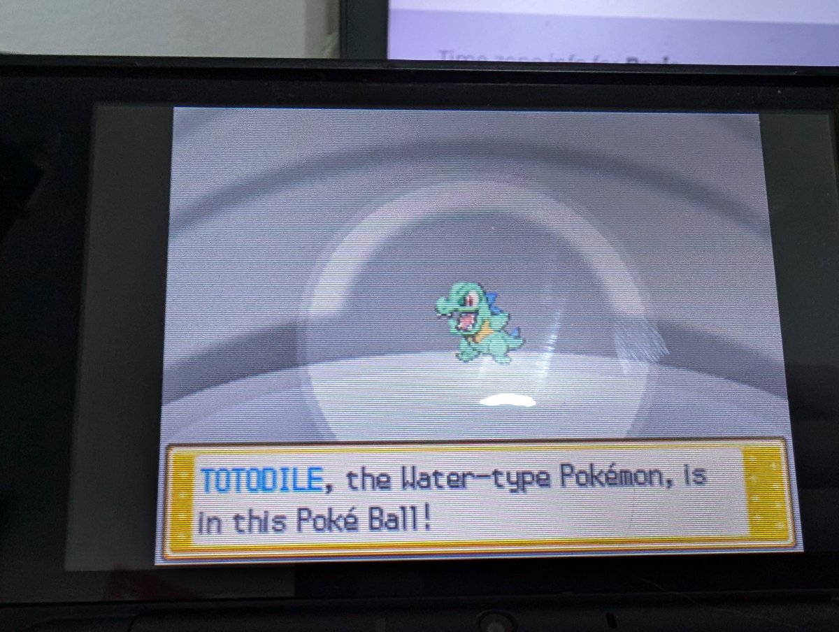 PamSouxD's tweet photo. J'ai enfin (Ou presque) réussie ma roulette sur HGSS! Totodile shiny pointe le bout de son museau après 4 phases et 3156 vues! Elle est magnifique et elle s'appelle Martin parce que la vie est ainsi, oh
Je vais en ressasser un autre par oeuf un jour juste pour Aligatueur ❤️ https://t.co/qcNAlU2i8L