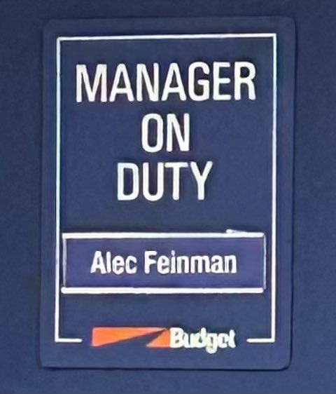 LisaDWilliamson's tweet photo. And hour and a half later.   Alec Feinman and @Budget you need to do better.  You have lost a customer.  This was my last time with you.  And I will never prepay anywhere! https://t.co/Smq9z6kpx3