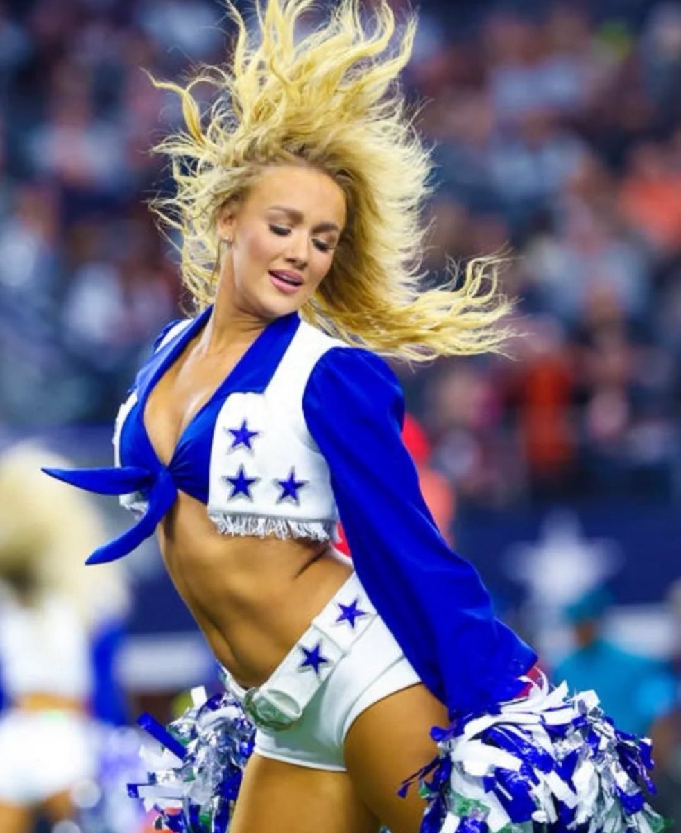 ProCheerRT's tweet image. DCC Lovely