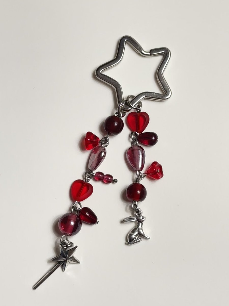 braceletladyy's tweet image. my next drop is january 4th at 3pm pst!!

here is a thread of everything that will be available :) i'll be updating it as i make stuff!!

jewelrybyjacqui.com