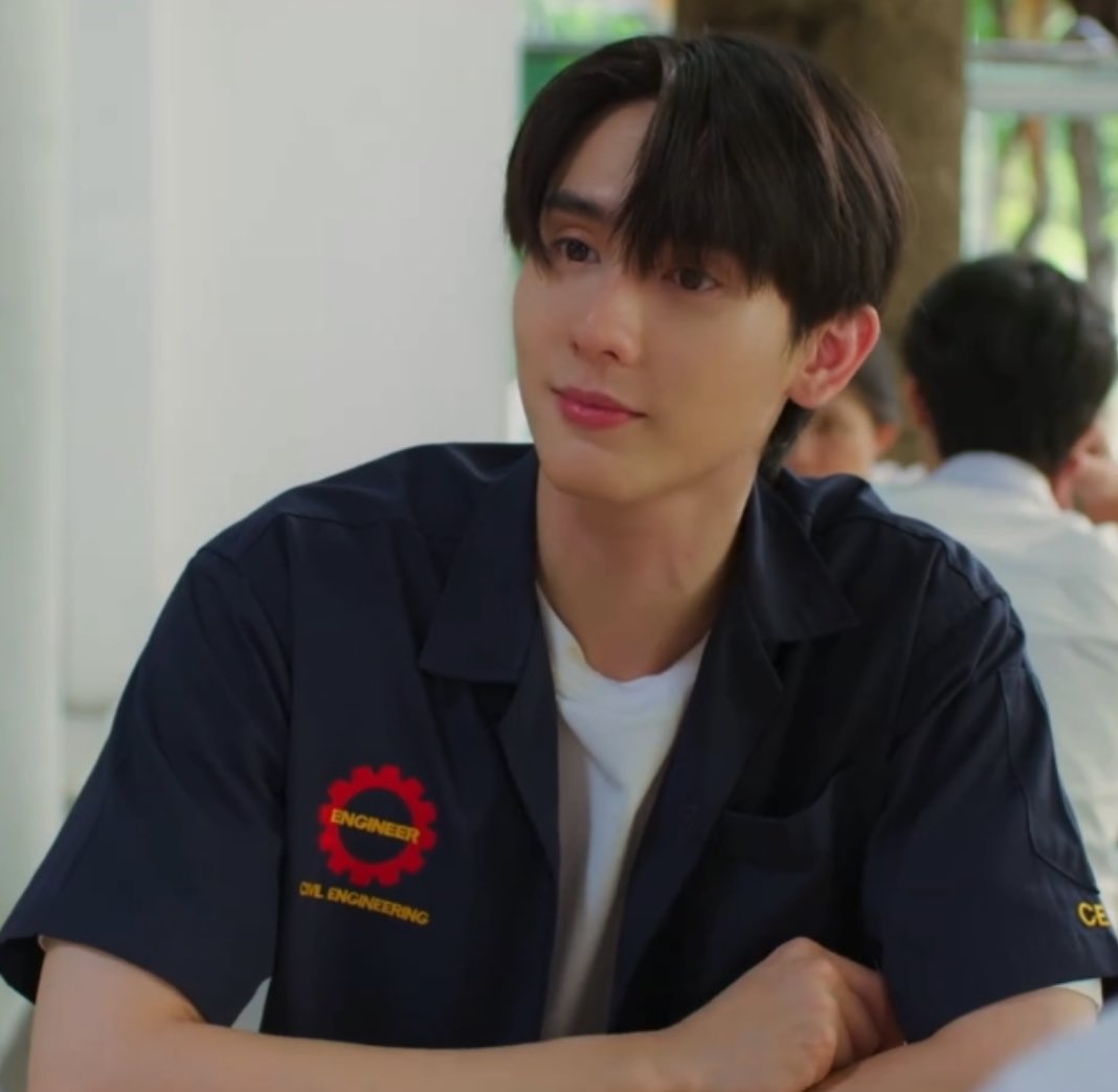 LukRak74928's tweet photo. เขาใส่ช็อปแล้วเท่ แต่น้องใส่แล้วน่ารัก
 #Perfect10LinersEP8 https://t.co/VedPZMuBKW