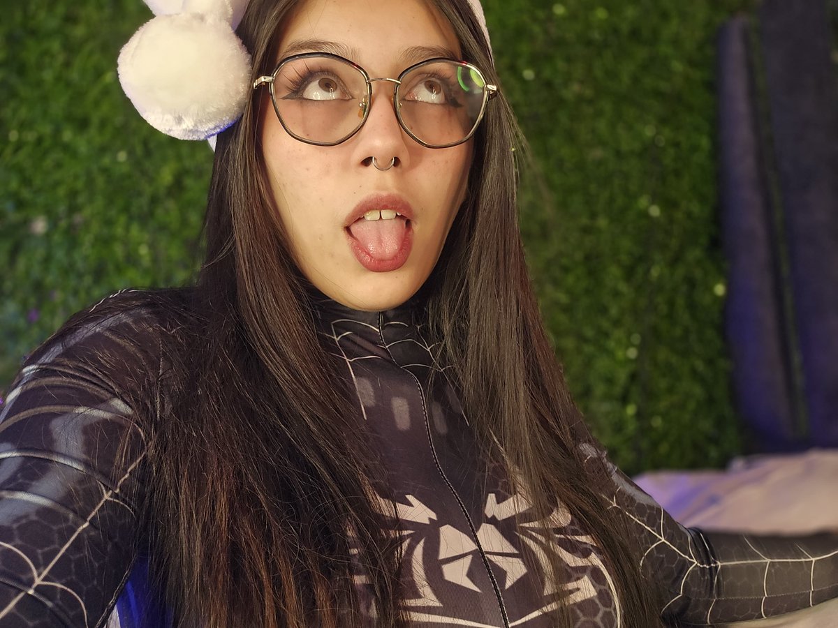 ChelseaCoopsf24's tweet photo. Arachnid Christmas 🎄🔥

https://t.co/LUyq9IZNt5 

#sexonline #matureporn #striptease #chatroulette #chicawebcam #amateur #sexy #cam4live #CAM4 #camgirlsoftwitter

@Cam
@Cam4_la
@Cam4_ES
@Cam4_FR
@Cam4_IT
@Cam4_DE https://t.co/nl2nyvZIYl