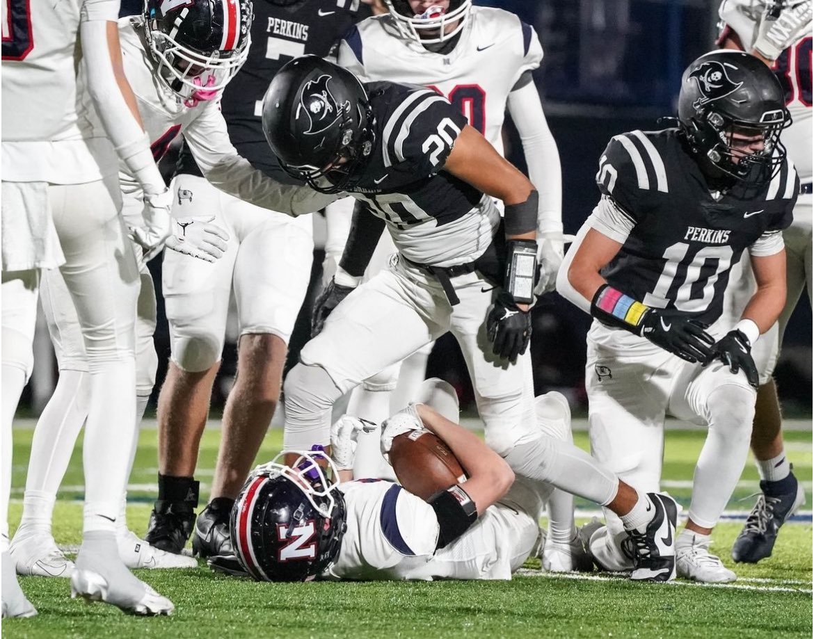Levi_Jacksonnn's tweet image. Sophomore season Highlights
📍Played 7/16 games due to injuries but I am back and ready to grind this offseason.
Perkins High school C/O 2027
hudl.com/v/2RGwAj
