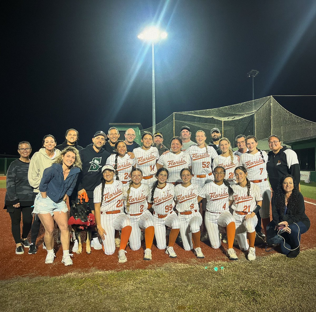 WHAT A FALL FINISH!! Didn’t go our way in the semis but man did this team compete! A whole lotta excitement around this team heading into Summer!! 👀