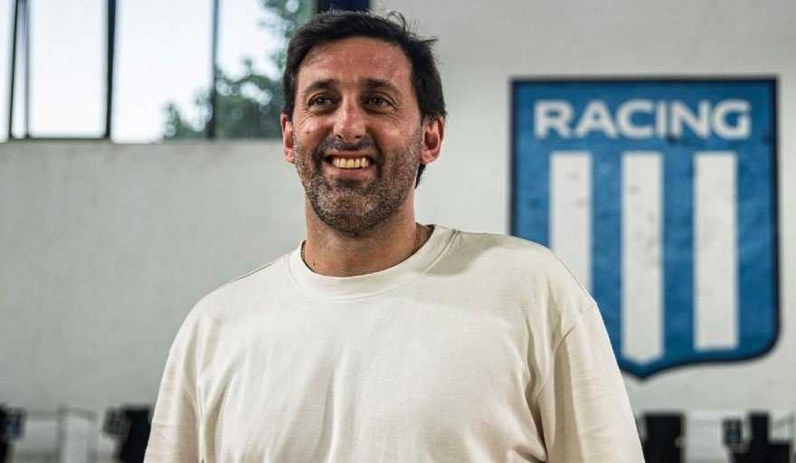 avellaneda_hoy's tweet photo. 🗳Estos son los números finales de las elecciones en #Racing:
👥️17.090 votantes (récord)
✔️Racing Sueña (Diego #Milito): 10.267 votos (60,08%)
✔️Racing Gana (Christian #Devia): 6.787 votos (39,71%)
✔️Votos en blanco: 30
✔️Anulados: 6
✍️ @Santi98Ok https://t.co/p2sA7ADByo