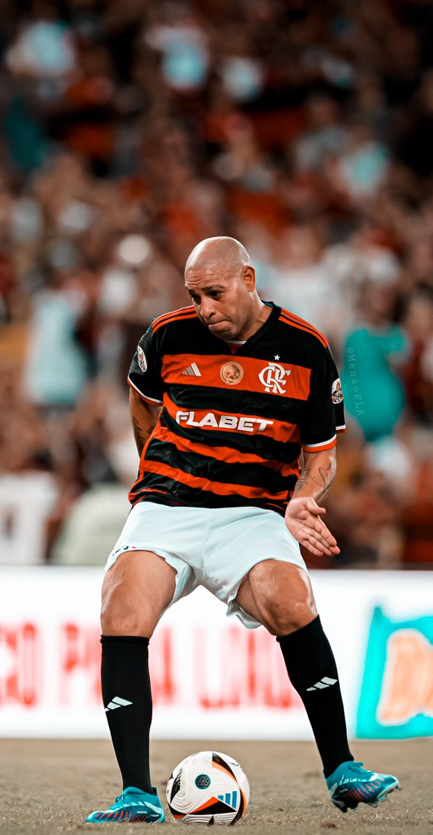 _menzinho's tweet photo. Wallpaper + lockscreen
#Flamengo #Adriano #RA4 https://t.co/BaXisHyvnn