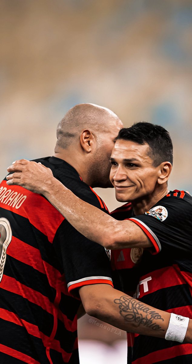 _menzinho's tweet photo. Wallpaper + lockscreen
#Flamengo #Adriano #RA4 https://t.co/BaXisHyvnn