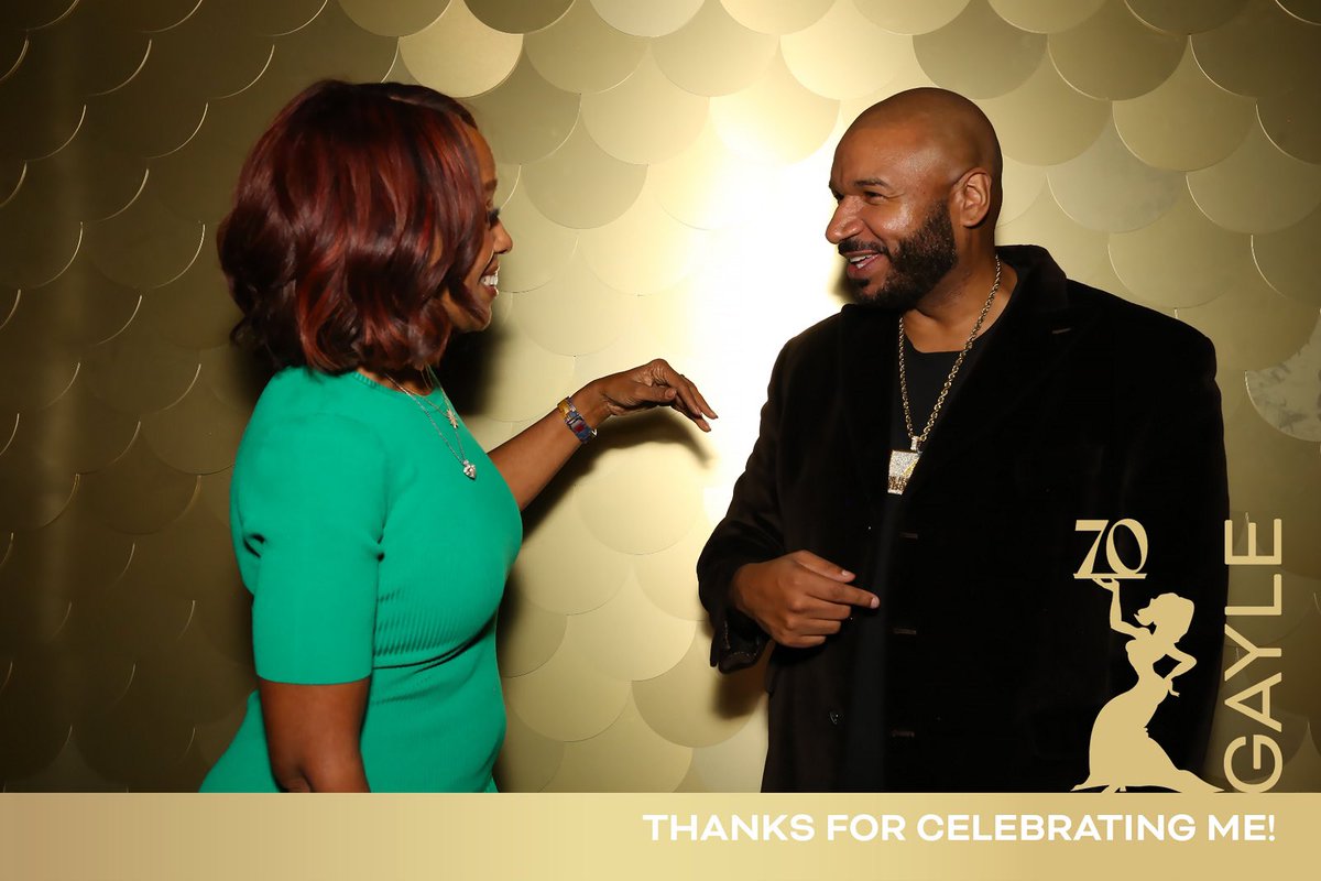 DJSUSSONE's tweet image. Two nights ago I djed the surprise party for my friend Gayle King. It was such a great time.  Thank you to Oprah for having me there. I greatly appreciate you.  Gayle was so surprised. An amazing time!! ❤️🙌🏽