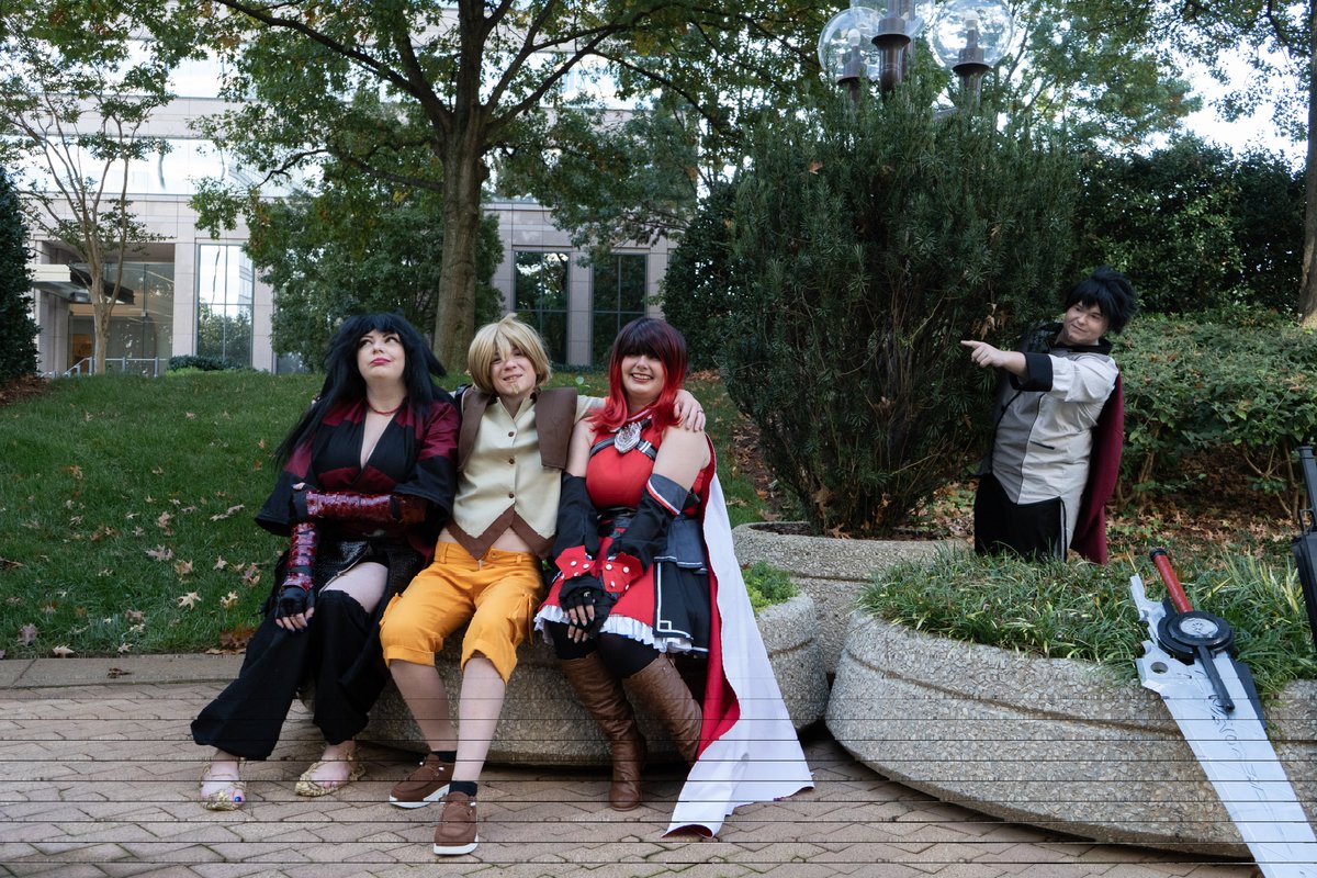 ByCattzs's tweet photo. I hope everyone had a fun time at AWA! I loved watching everyone's stories and living through you all. Here's a throwback to last year's AWA!
⭐⭐
Photo by ashleyriversphotography
⭐⭐⭐
#rwby #rwbycosplay #teamstrq #cosplay #summerrosecosplay #taiyang #ravenbranwencosplay https://t.co/3HyJTZP615