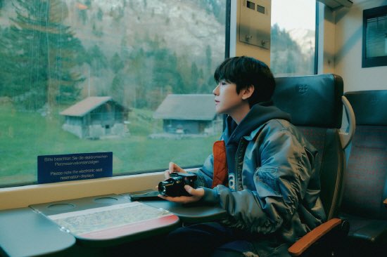 knockknock0408's tweet photo. 엑소 백현, 스위스에서 완벽한 휴가…"한 달 살기 꿈꿔"
https://t.co/zzV8BEpEDF https://t.co/GidUAqZHQI