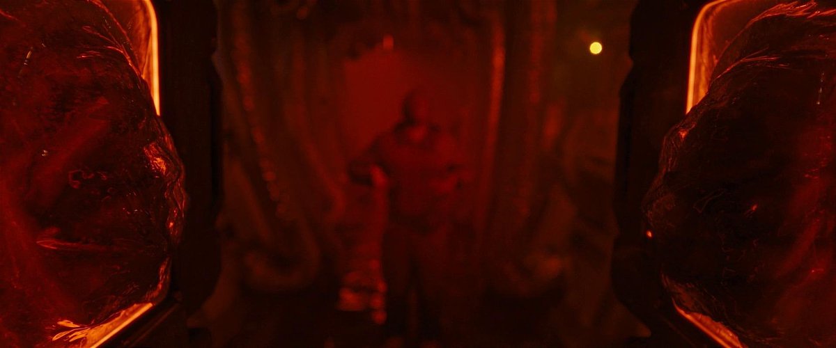 screenscaps's tweet photo. alien: romulus (2024) dir. fede alvarez https://t.co/9phwwoh1kG