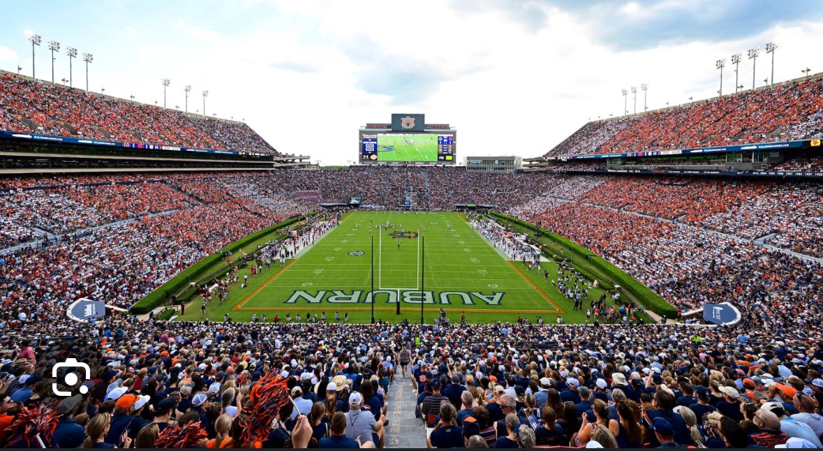 Blessed to receive an offer from Auburn University!!! <a href="/ShaneBurnham52/">Coach Shane Burnham</a>