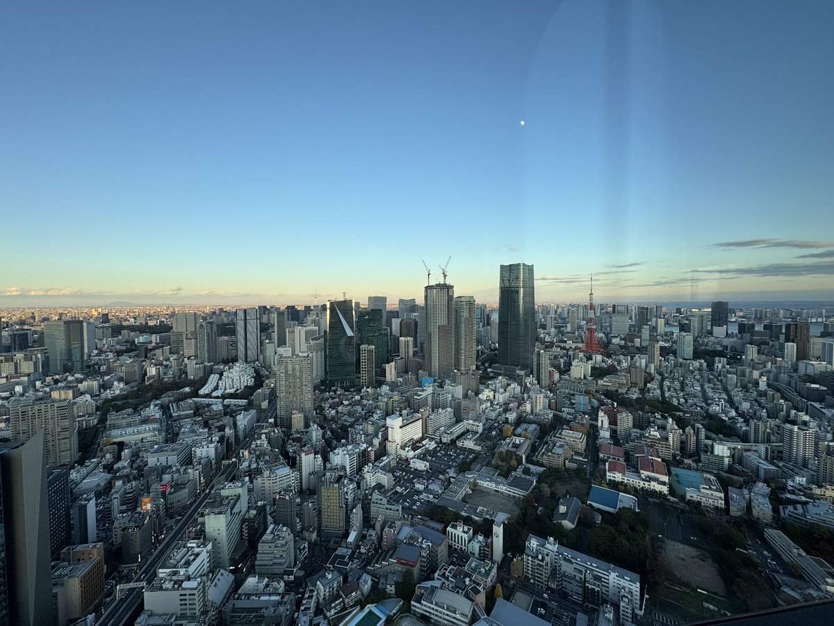 組織は急に成長しない。
人を育てることをゆうせんすること。
その後に成長と組織の繁栄がある。
#アチーブメント
#目標達成の技術
