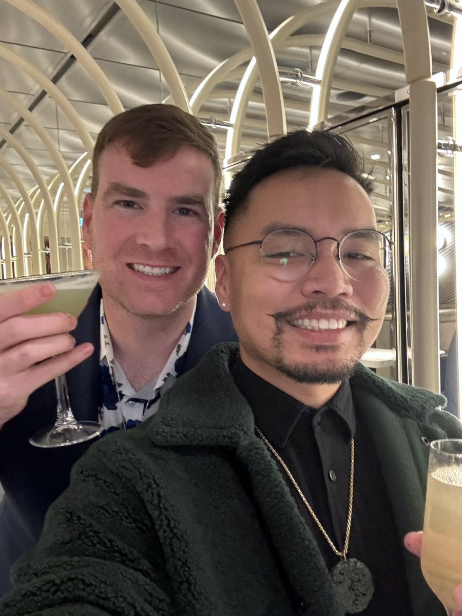 DialmosGG's tweet photo. Cheers! https://t.co/VWoBJmfD7p