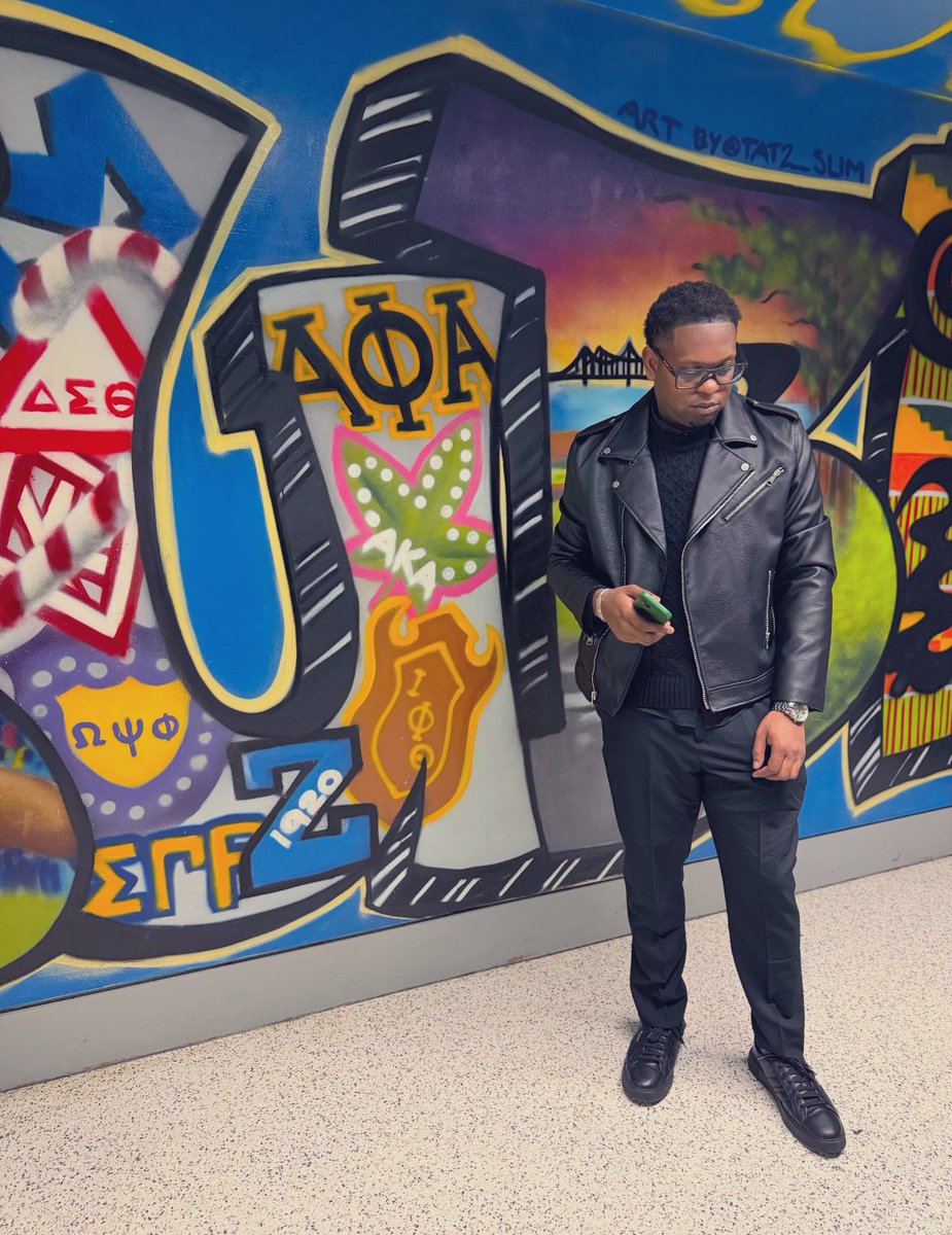 thecconcept's tweet image. 🛄🎁❄️ #ExpressPartner #ModeofOne