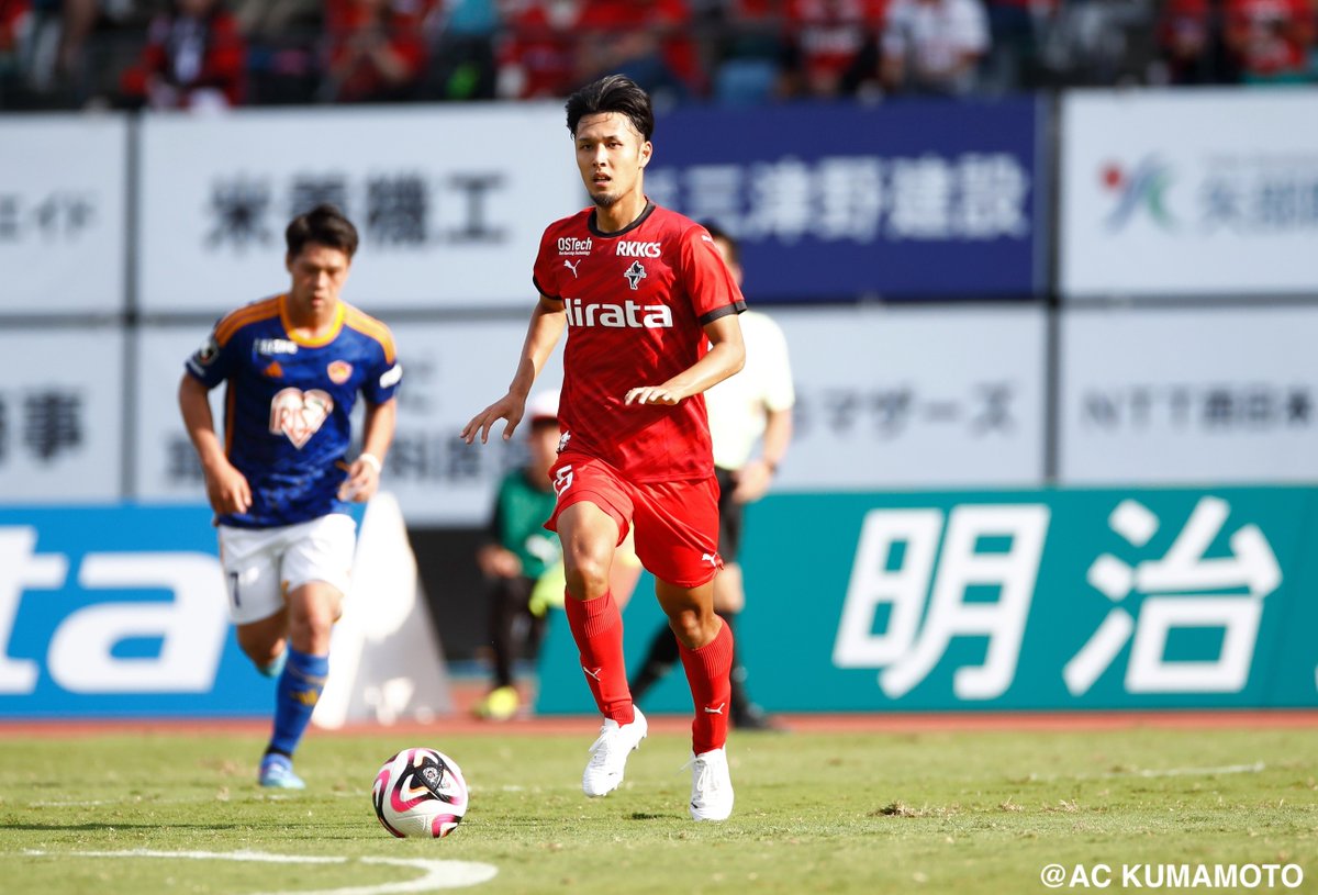 roassoofficial's tweet photo. 【トップチーム】
#ロアッソ熊本 では、#三島頌平 選手 #豊田歩 選手 #べジョンミン 選手 #藤井皓也 選手と2025シーズンの契約を更新いたしました。
https://t.co/EQnFAFdNJE https://t.co/ipQllOkEBE