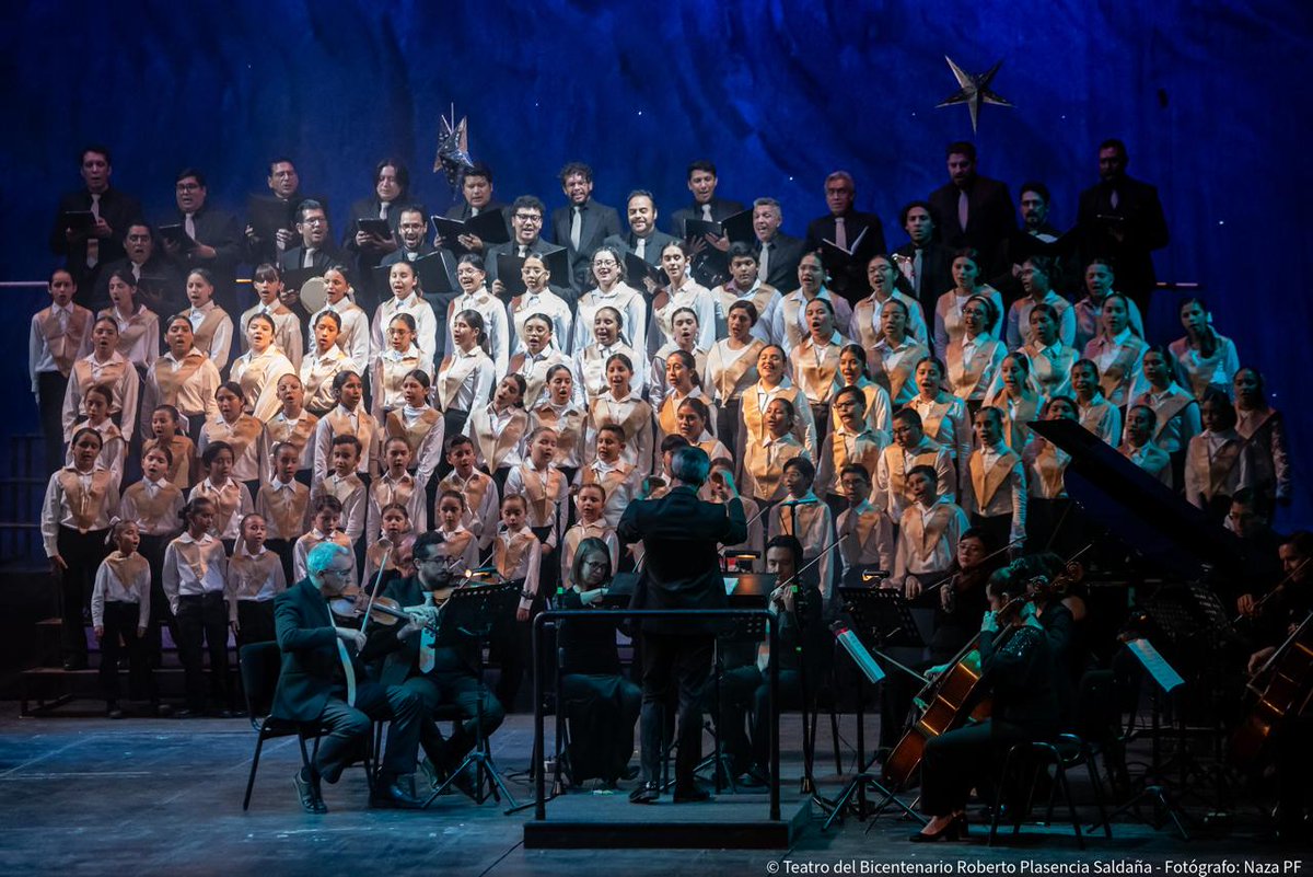 TV4NotiOficial's tweet photo. #4Magazine 🎄 🎶 El musical ‘En Belén a Media Noche’ cautivó al público con villancicos, historia y magia navideña en el Teatro del Bicentenario
Aquí más información:
https://t.co/Kwhy1iiTdL https://t.co/s5d1JNxZL5
