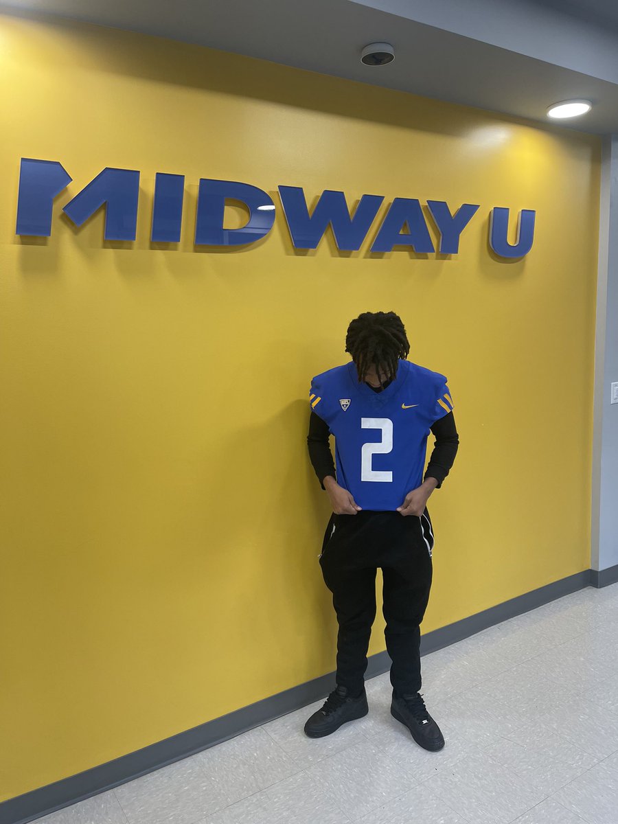 Antonio Leon Jr (@antonioleonjr2) on Twitter photo Thank you for letting me go on a visit to <a href="/midway_sprint/">Midway University Sprint Football</a> I had an amazing time💯<a href="/JillElizabethT/">Jill</a> <a href="/MartyRobinson23/">Marty Robinson</a> <a href="/Rod121Lindsey/">Coach Lindsey-The Professor</a> <a href="/HitStick_4/">M.A. Jr</a> <a href="/BonnFootball/">Bonneville Football Academy</a> Thank you for letting me go on a visit to <a href="/midway_sprint/">Midway University Sprint Football</a> I had an amazing time💯<a href="/JillElizabethT/">Jill</a> <a href="/MartyRobinson23/">Marty Robinson</a> <a href="/Rod121Lindsey/">Coach Lindsey-The Professor</a> <a href="/HitStick_4/">M.A. Jr</a> <a href="/BonnFootball/">Bonneville Football Academy</a>