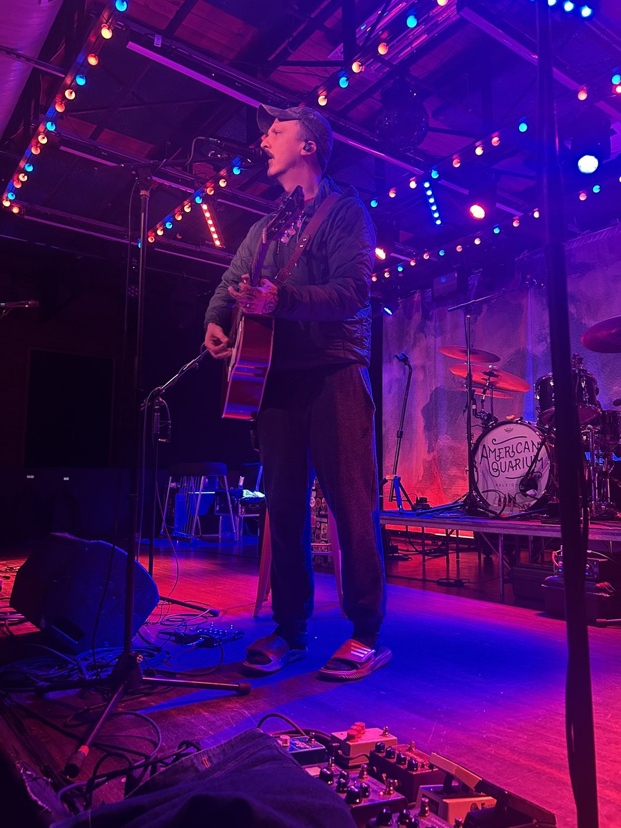j_dub1974's tweet photo. Performance #2…and I know the first national park we’re visiting with a camper.  The main show is coming…looking forward to @USAquarium burning it down in Saturn. https://t.co/IDGYMv8jyQ