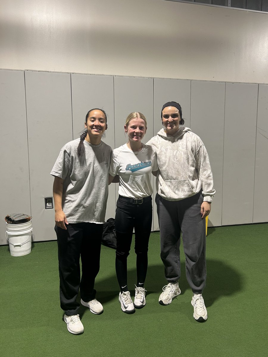 braelee_burskey09 (@braeleeburskey) on Twitter photo Thank you to <a href="/ValpoSoftball/">Valpo Softball</a> for having me a camp this past week. It was a fun experience and a had a great time! Thank you to <a href="/ValpoSoftball/">Valpo Softball</a> for having me a camp this past week. It was a fun experience and a had a great time!