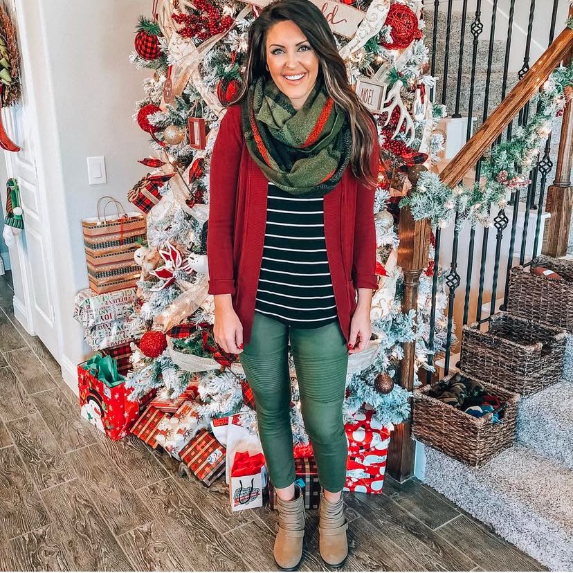 That feelings when you know is Christmas season and the crypto market have been exciting 

This is the right time to invest on Bitcoin 
Checkout the website on my bio and start you investment 

#Btc #usdt #ETH 📉 #MAGA