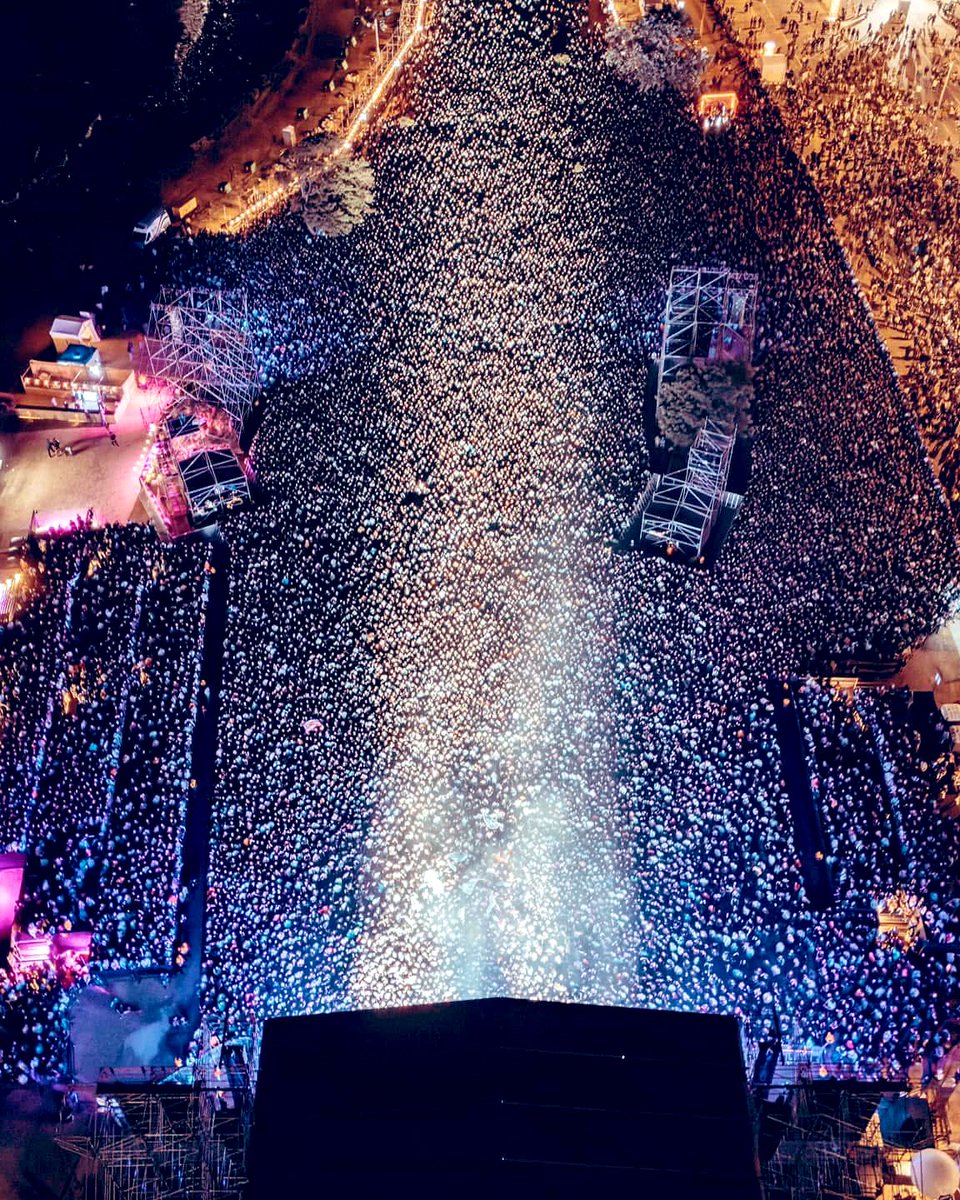 Tenemos con quien quedarnos a festejar 🇺🇾🤍 #NTVG30