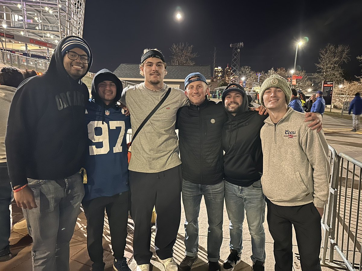 Jesuit Baseball tweet media