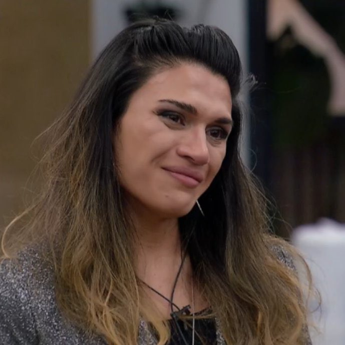 InfoenlaredC's tweet photo. SEGUNDA SALVADA es LUCIANA con el 3,48% DE LOS VOTOS. #GranHermano #GH2025 https://t.co/qWTwvH5nIU