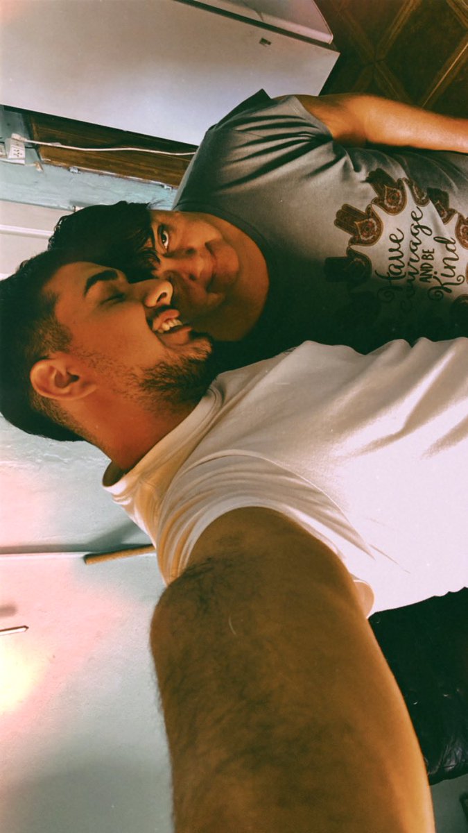 Casi no te lo digo pero gracias por cuidarme tan bonito.

Siempre serás la primera mujer que ame y admire..

Siempre serás mi ejemplo de perseverancia y de nunca bajar los brazos.

Mi MUJER FUERTE ❤️‍🩹