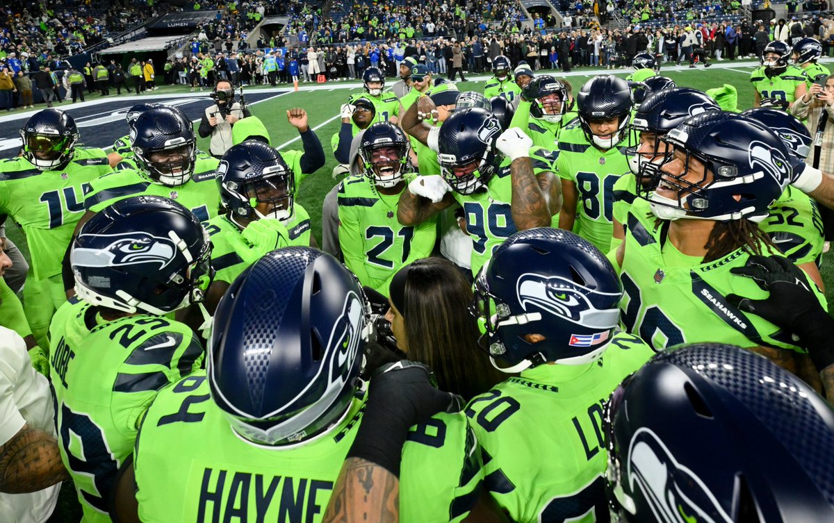 アイドル XG Seattle Seahawks uniform size L File:Seattle Seahawks Uniforms 2023.png - Wikimedia Commons