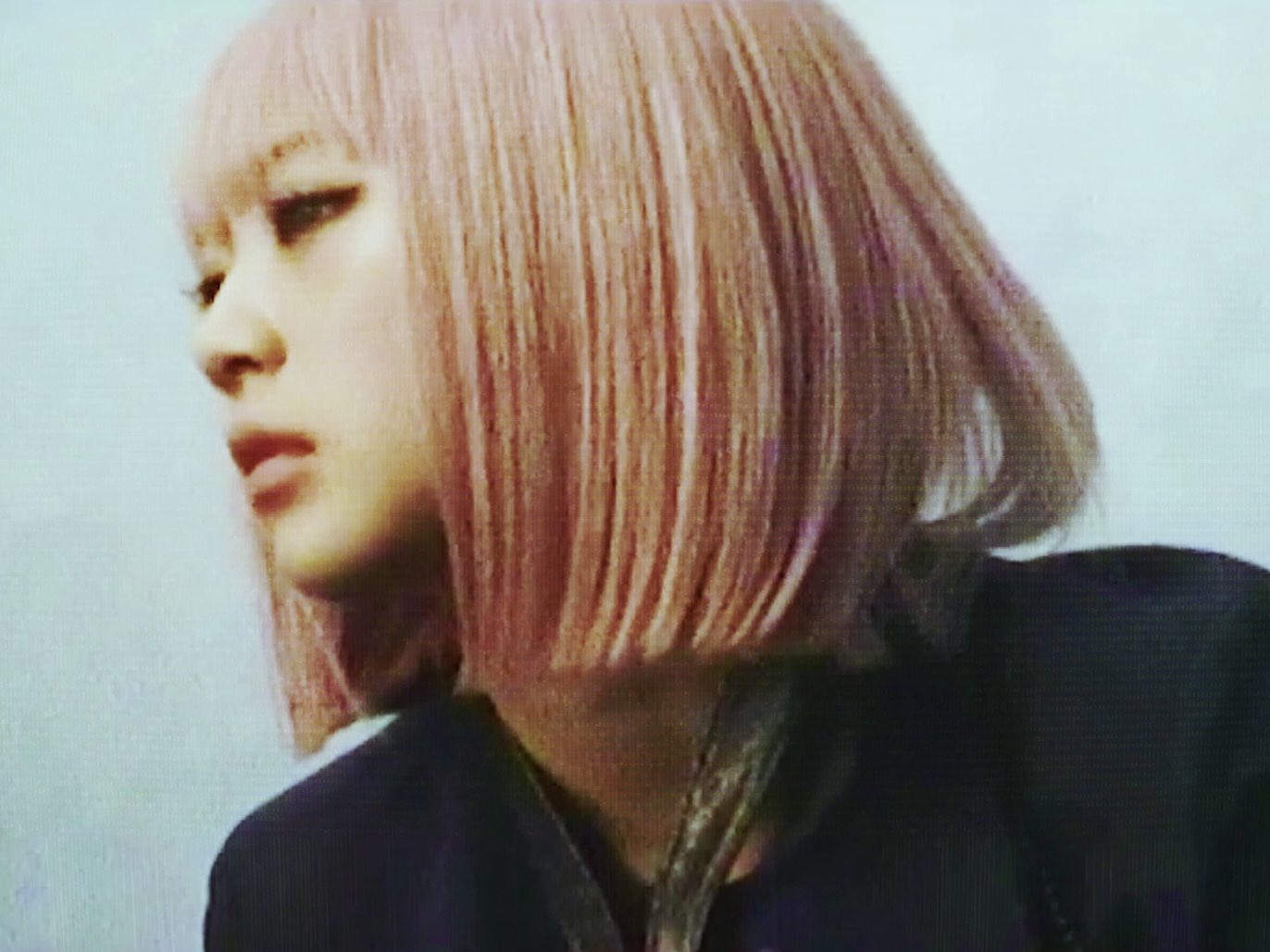 Ge4uWE-a4AAP12m?format=jpg&name=large