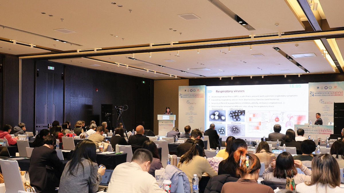 It was very nice to be back in Guangzhou after the pandemic to meet old and new friends, to deliver a talk on respiratory virus transmission for them and also learn from their current work across disciplines