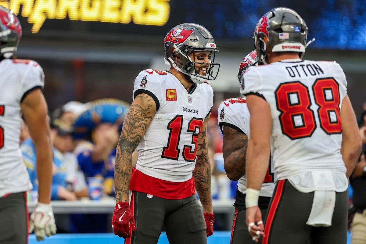 NEW PODCAST: #Bucs Shock #Chargers with Statement Win - <a href="/cannonfirepod/">Cannon Fire Podcast</a> 

 Watch: youtube.com/live/GgCHKI3-w…

Spotify: open.spotify.com/episode/2XSbVu…

Apple Podcasts: podcasts.apple.com/us/podcast/can…