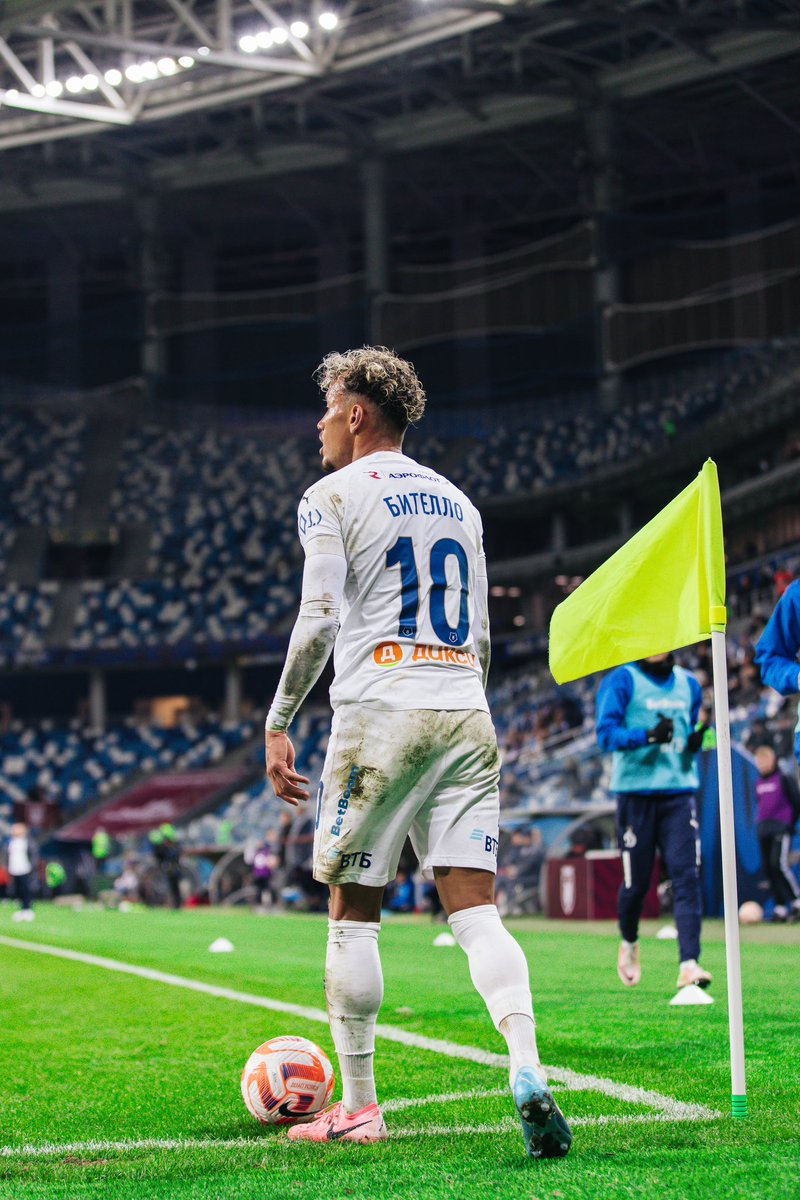 EspacoGlorioso's tweet photo. 🚨🚨 | A negociação entre Botafogo e Bitello, meia revelado pelo Grêmio, está BEM AVANÇADA.

🗞️ | @well_arrudaa https://t.co/lGNBpBeqc2