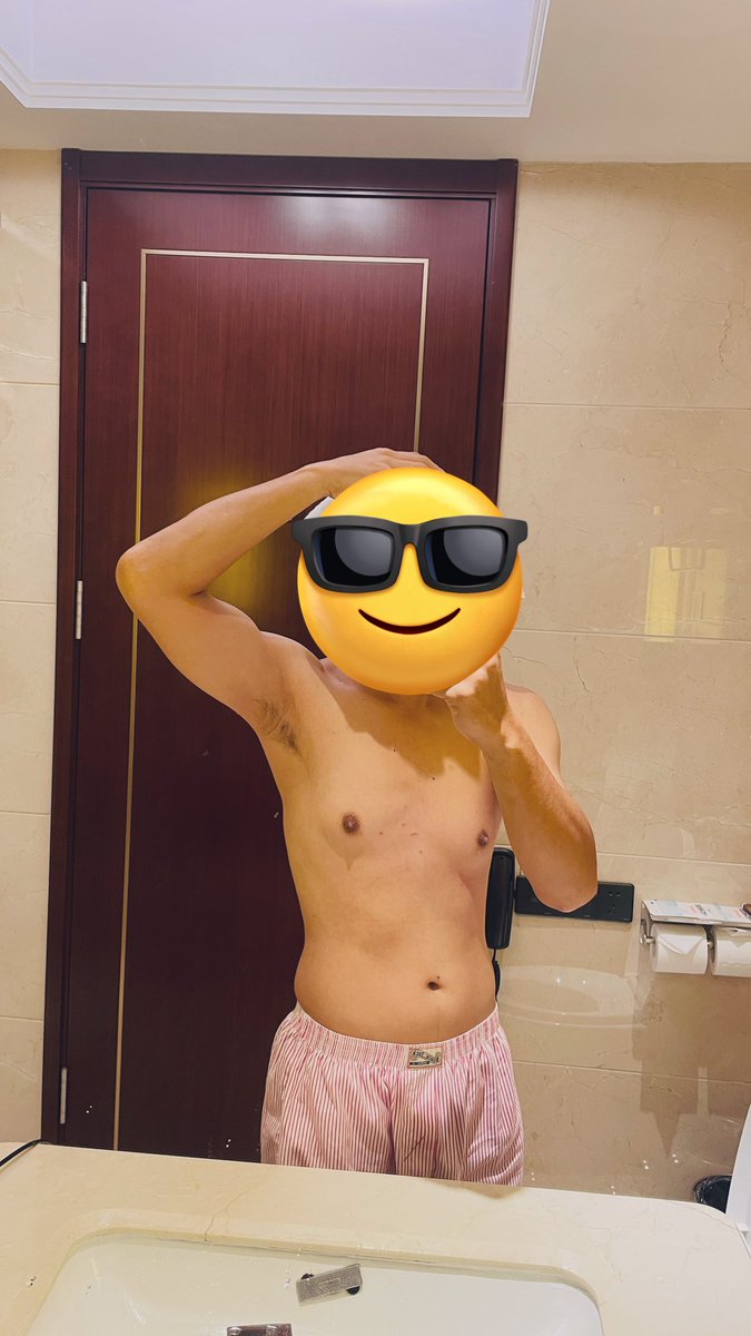 หุ่นเราตอนนี้ เละเทอะ มาก ไม่มีความไป ผญละ
ตั้งแต่อกหักก็ไม่ได้เทคอีกเลย อยากเป็นหญิงที่มีคนรับเราได้ ☺️ แต่เราชอบ ผญ นะ หรือไม่ก็สาวสอง ไม่ชอบ ผช #ชลบุรี #ชลบุรีบางแสน