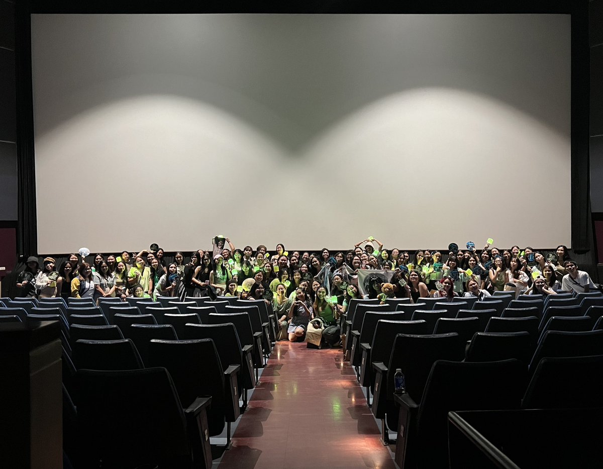 nct6100's tweet photo. To our beloved NCTzens!

Thank you for making the NCT DREAM Mystery Lab: DREAM()SCAPE Special Screening unforgettable! Your energy was hot sauce spicy! 😉

We're grateful for your loyalty and passion. Special thanks to SM Cinema Bacolod for hosting our enchanting night. https://t.co/xJjlDGbEql