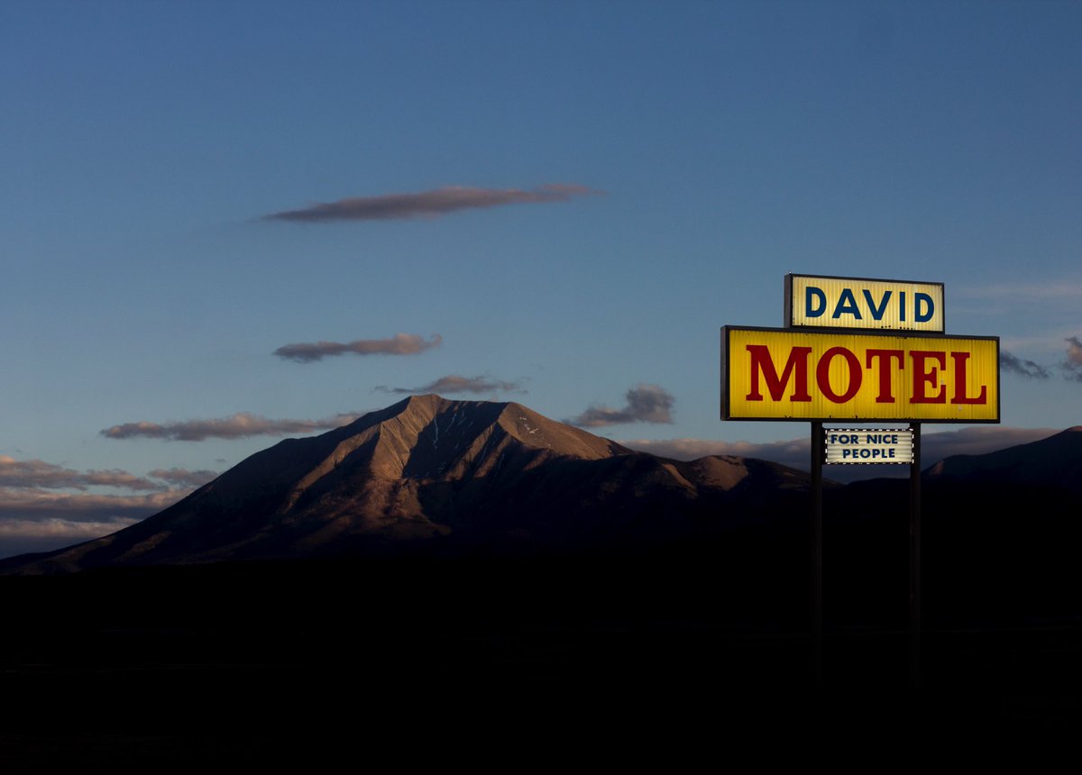 thesoggyblanket's tweet image. some freakin pictures I took with my dumb camera and then edited on my stupid laptop