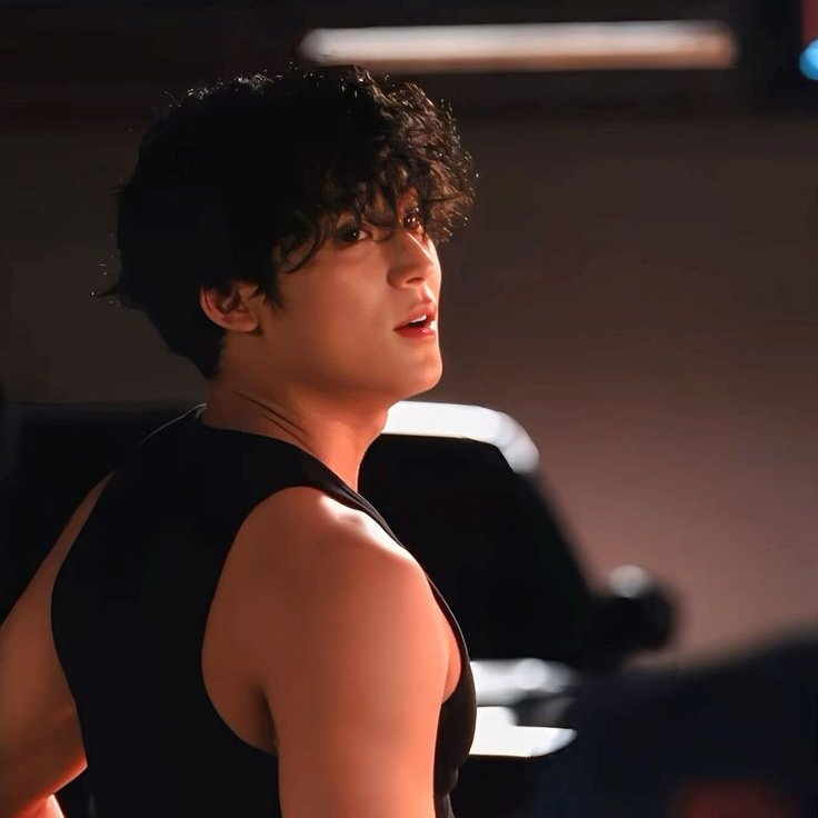 peracoded's tweet image. Trabaho nanaman.