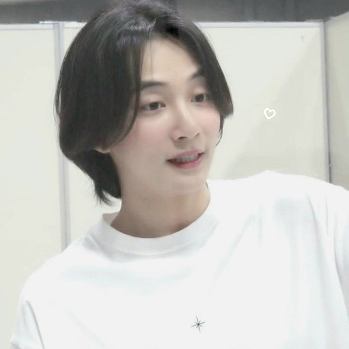 myboo_hani's tweet photo. Recap 2024 
Jan - i love jeonghan
Feb - i love jeonghan
Mar - i love jeonghan
Apr - i love jeonghan
May - i love jeonghan
Jun - i love jeonghan
Jul - i love jeonghan
Aug - i love jeonghan
Sep - i'm crying 
Oct - i miss jeonghan (🐰🎂)
Nov - i miss jeonghan
Dec - i miss jeonghan https://t.co/acNfOez6zA