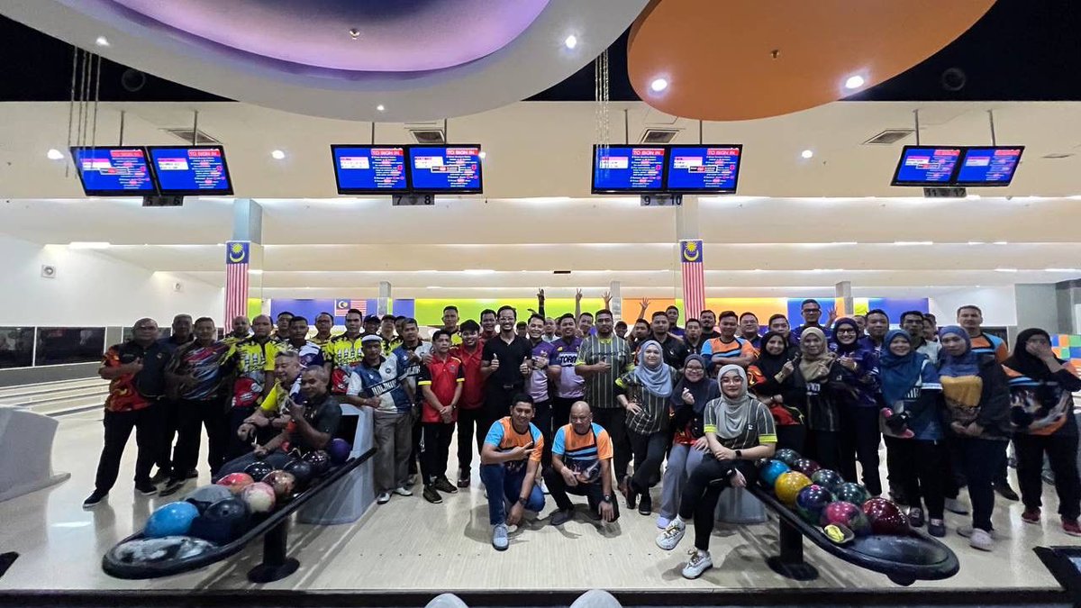 Mitasauitm's tweet photo. Kejohanan Tenpin Boling Trio antara agensi kerajaan dan kesatuan sekerja anjuran bersama MITASA dan Fakulti Sains Sukan dan Rekreasi, UiTM Cawangan Negeri Sembilan, Kampus Seremban telah berlangsung di Dreambowl Complex Nilai pada Ahad, 15 Disember 2024. https://t.co/RvdeIePtd4