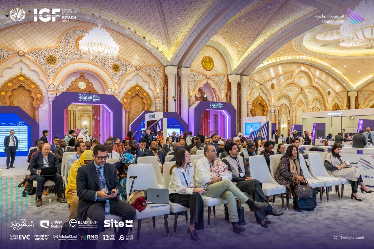 TheDigital_Ar's tweet photo. مقتطفات مختلفة من ورش عمل مسرح السعودية الرقمية IGF مع أبرز المتحدثين والقادة في عدة مجالات مختلفة، والتي تتضمن تشكيل مستقبل الحوكمة الرقمية.

#منتدى_حوكمة_الإنترنت 

#نبتكر_معًا_لنصنع_الغد https://t.co/iMO3t3g0lL