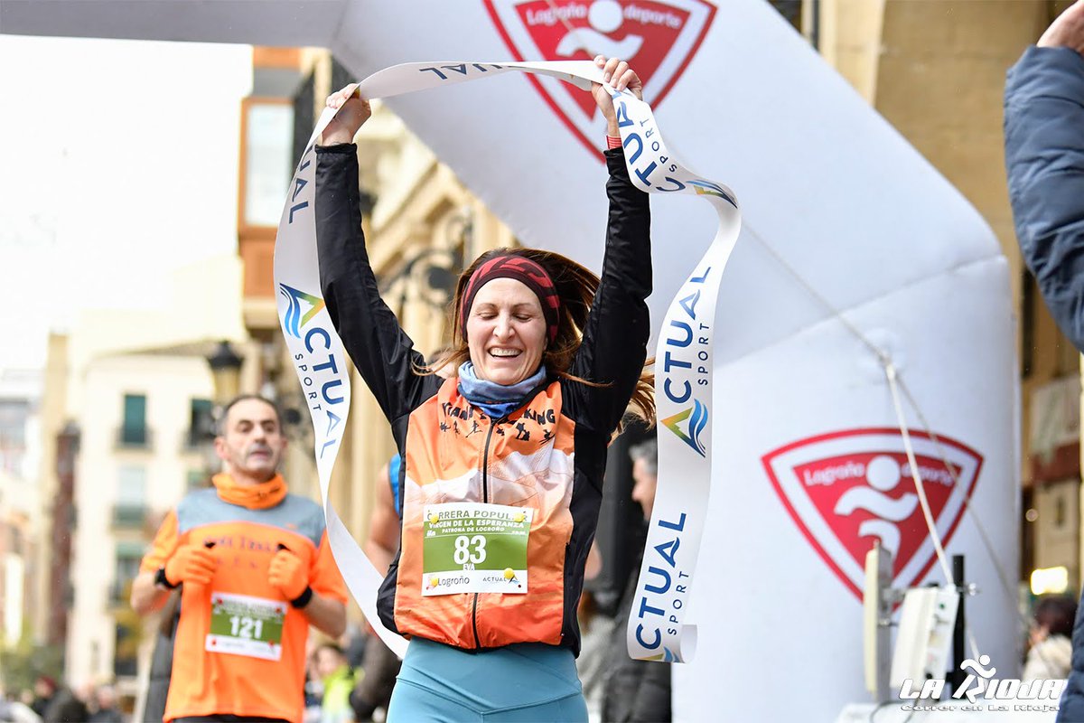 Ya en nuestra web, galerías de fotos de la II Carrera Popular Virgen de la Esperanza Patrona de Logroño
correrenlarioja.com/galerias-de-fo…
📷 <a href="/cpujades/">Carlo</a> 
📷 <a href="/LuisenNYC/">Luis</a>
