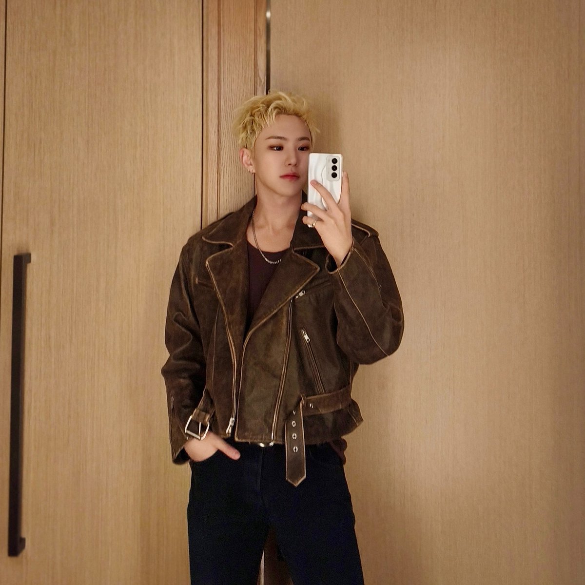 qhakdophal's tweet photo. ㅁ뭐야 완전 짱멋진 햄찌잖아 https://t.co/KnT1IF4VBc
