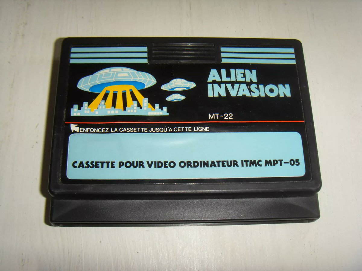 brucekiglisse's tweet image. @_LevelMAX salut les retros potos, je suis en train d'écouter le dernier épisode Noel de #LevelMax, et vu les interrogations que j'ai suscité dans le groupe à propos de la console ITMC MPT-05, la réponse en visuel...
et vous m'avez bien fait rigoler 😁
au plaisir les copains