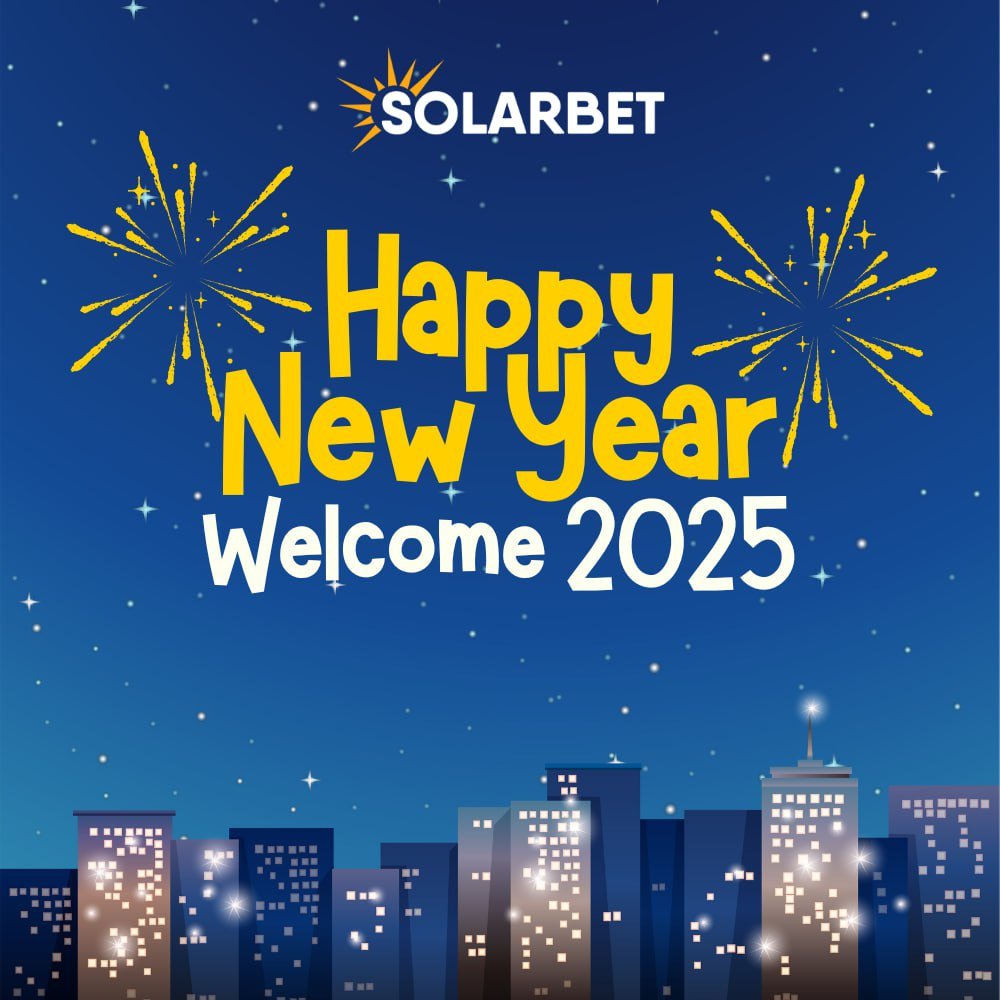 ScarletN7608's tweet photo. 🥂 Cheers to 2025! May fortune smile upon us all and bring a year of abundance and prosperity. Happy New Year! 🍀 https://t.co/VFYzpieGC5