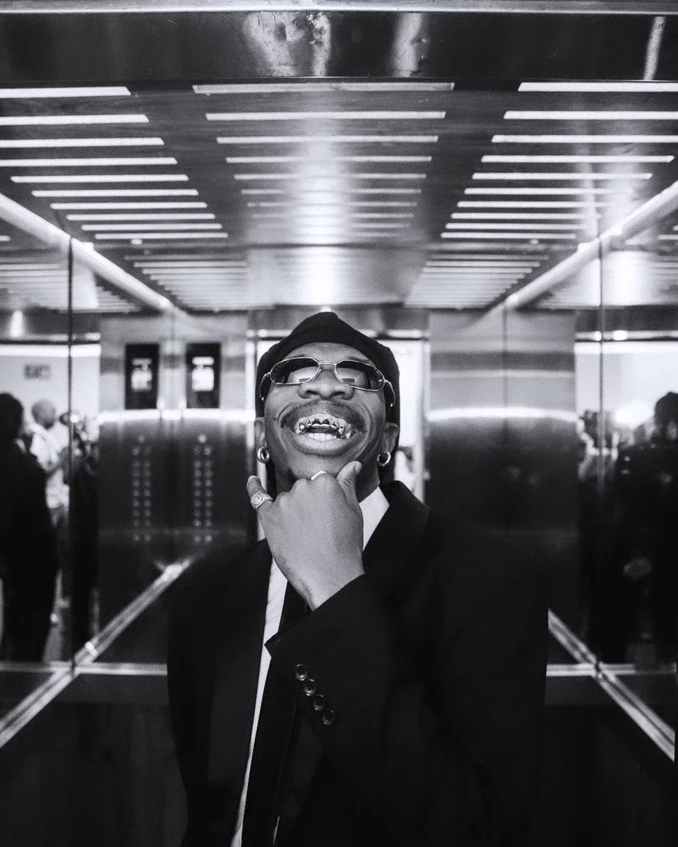 WNDRSZN's tweet photo. Maglera Tapes Out Now ‼️

I'm featured on 7 songs and produced 2 big singles in the project. 
I thank God for blessing me with the opportunity and the shot at my dreams😭🙏🏾 Major love🖤 to @MagleraDoeBoy and ONDELIVE for having me. Ke le rata lotlhe🖤🇧🇼
https://t.co/b2wlKPmHe5 https://t.co/AN4OZ0Vbn2