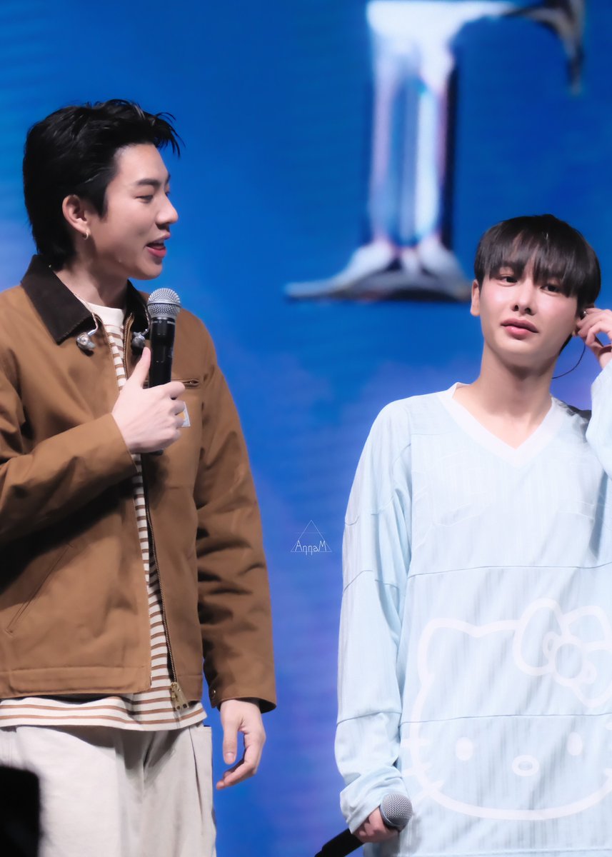 Jneworld's tweet photo. แล้วน้องกันดื้อกับออฟจริงมั้ย ออฟตอบหน่อย🙂‍↕️

#ออฟกัน  #OffGum 
#GMMTVFanFest2024inMacau https://t.co/kl3nurZdII
